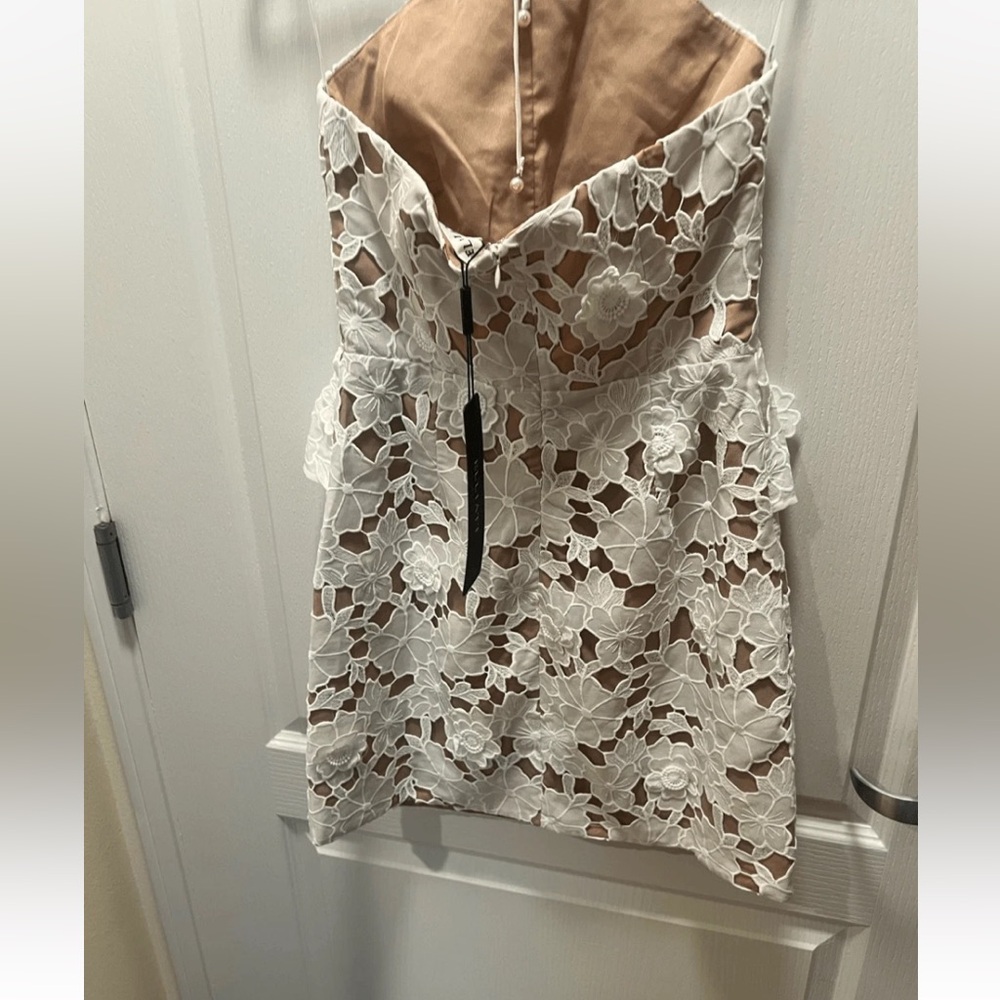 Elliatt Seafarer Lace Halter
Neck Mini Dress Bridal Bachelorette Dress L NWT$319 - Picture 6 of 10
